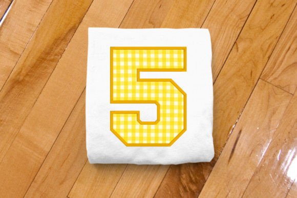 A Designer's Hands-On Review: The Varsity Number 5 Applique